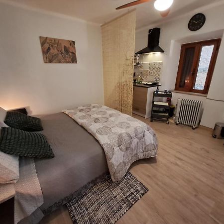 Apartmán A Casa Di Carla Sonnino Exteriér fotografie