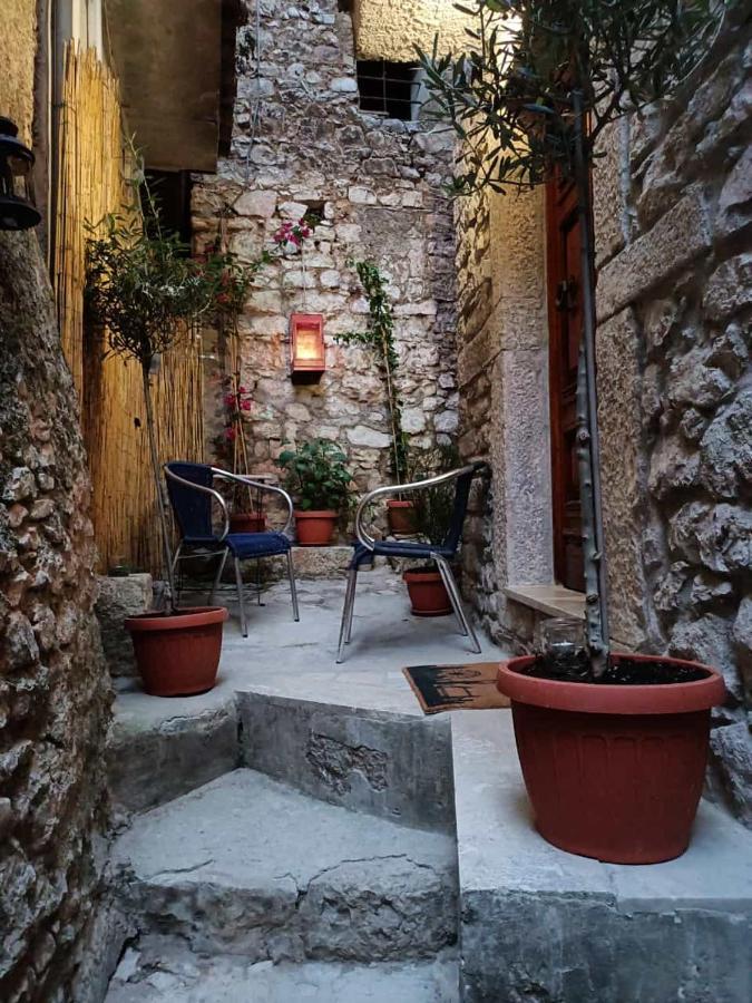 Apartmán A Casa Di Carla Sonnino Exteriér fotografie