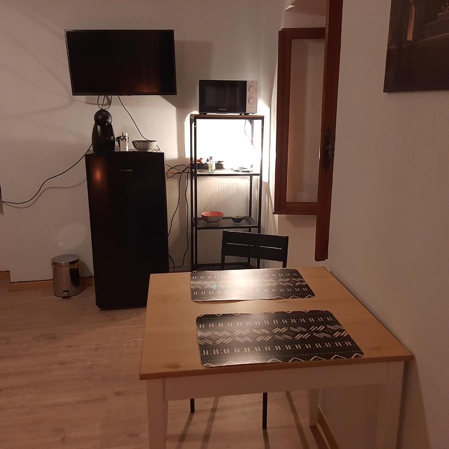 Apartmán A Casa Di Carla Sonnino Exteriér fotografie
